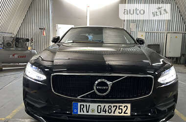 Седан Volvo S90 2018 в 