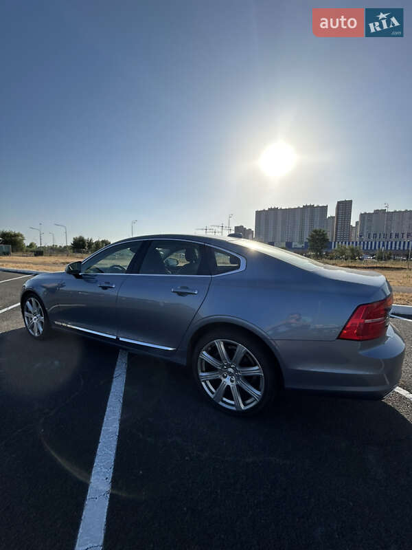Седан Volvo S90 2016 в Києві