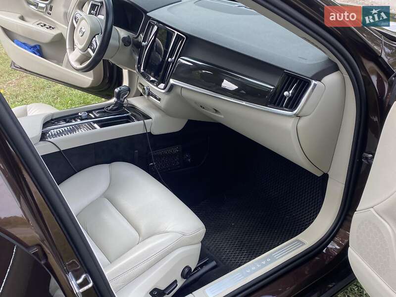 Седан Volvo S90 2017 в Києві