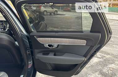 Седан Volvo S90 2020 в 
