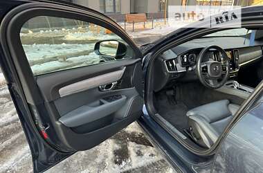 Седан Volvo S90 2020 в 