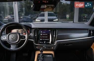 Седан Volvo S90 2016 в 