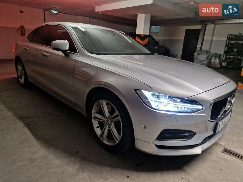 Volvo S90 2017