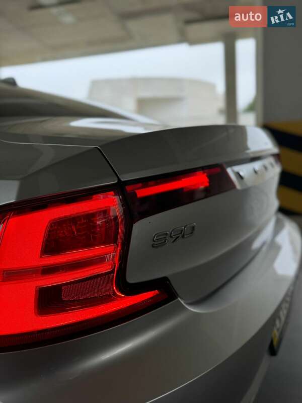 Седан Volvo S90 2017 в Одессе