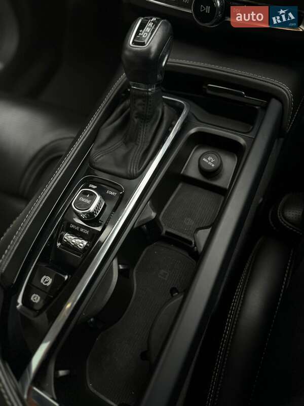 Седан Volvo S90 2017 в Одессе