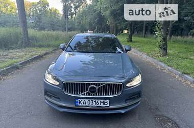 Седан Volvo S90 2023 в Киеве