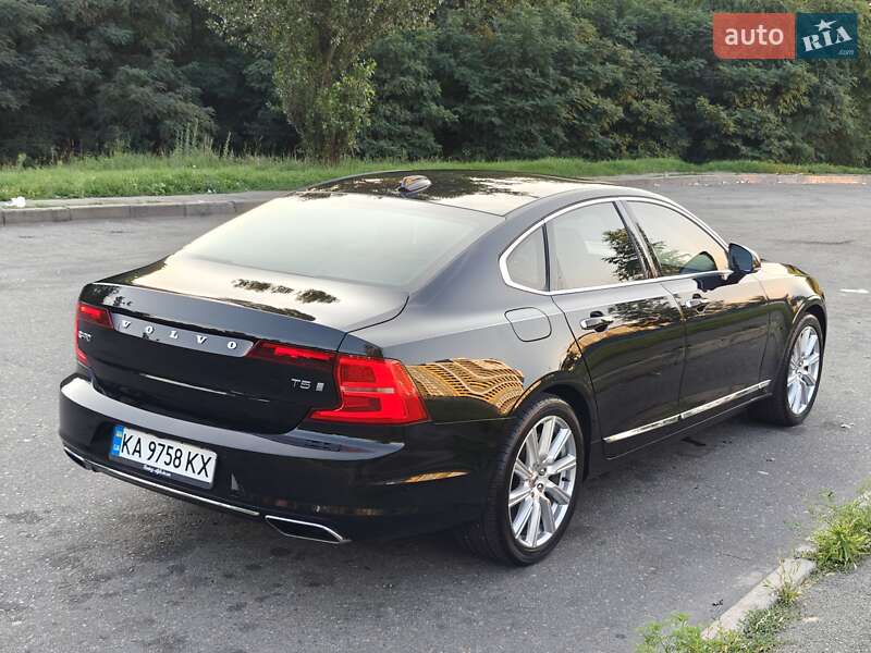 Седан Volvo S90 2016 в Киеве