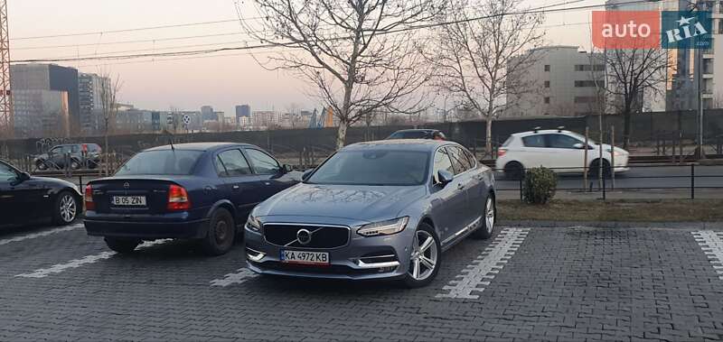 Седан Volvo S90 2018 в Измаиле