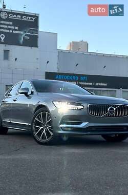 Седан Volvo S90 2019 в Києві