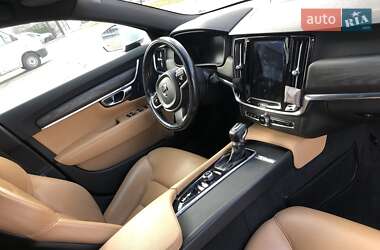 Седан Volvo S90 2017 в 