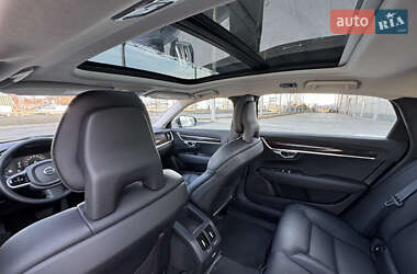 Седан Volvo S90 2018 в 