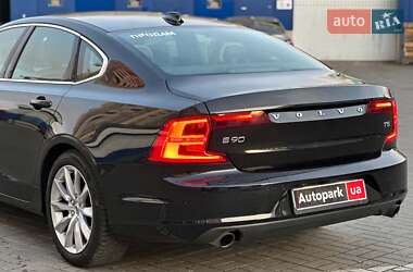 Седан Volvo S90 2016 в 