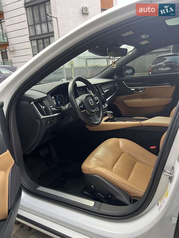 Седан Volvo S90 2017 в Івано-Франківську фото 13 Седан Volvo S90 2017 в Івано-Франківську