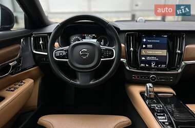 Седан Volvo S90 2017 в 