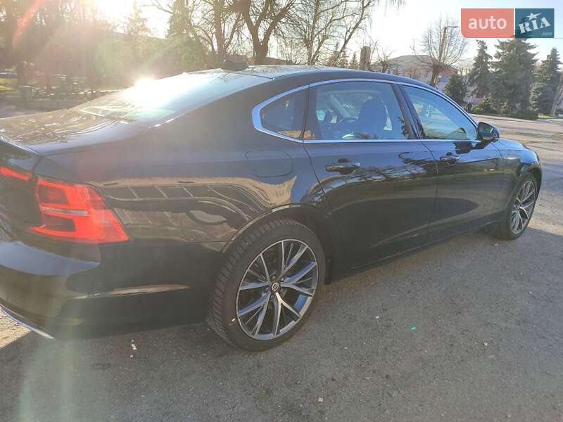 Седан Volvo S90 2017 в Киеве