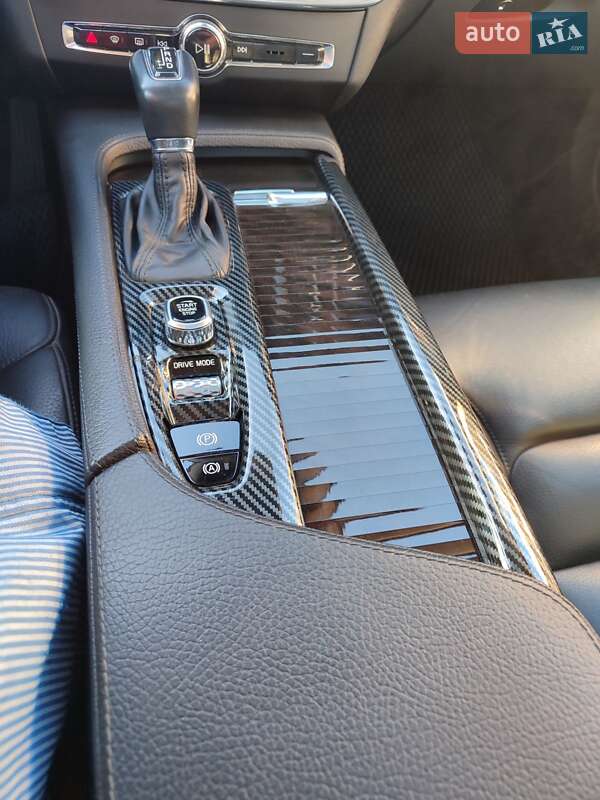 Седан Volvo S90 2017 в Киеве