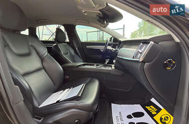 Седан Volvo S90 2018 в 