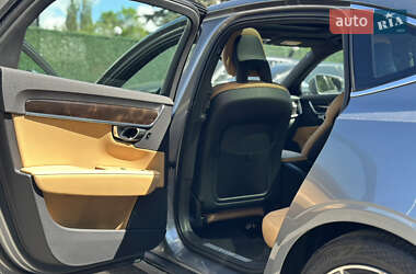 Седан Volvo S90 2017 в 