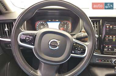 Седан Volvo S90 2017 в 