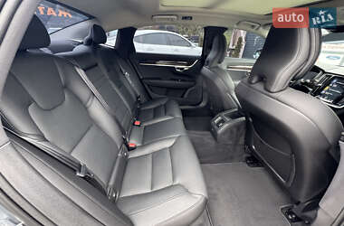 Седан Volvo S90 2019 в 