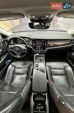 Седан Volvo S90 2017 в 