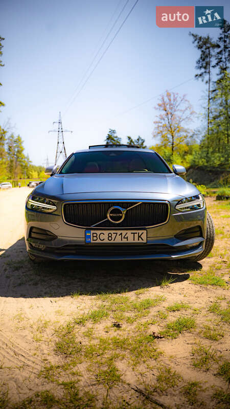 Седан Volvo S90 2017 в Львове