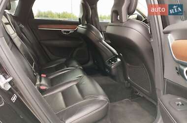Седан Volvo S90 2016 в 