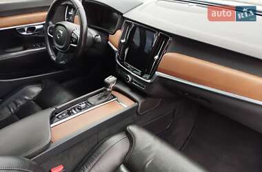 Седан Volvo S90 2016 в 