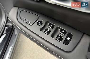 Седан Volvo S90 2022 в 
