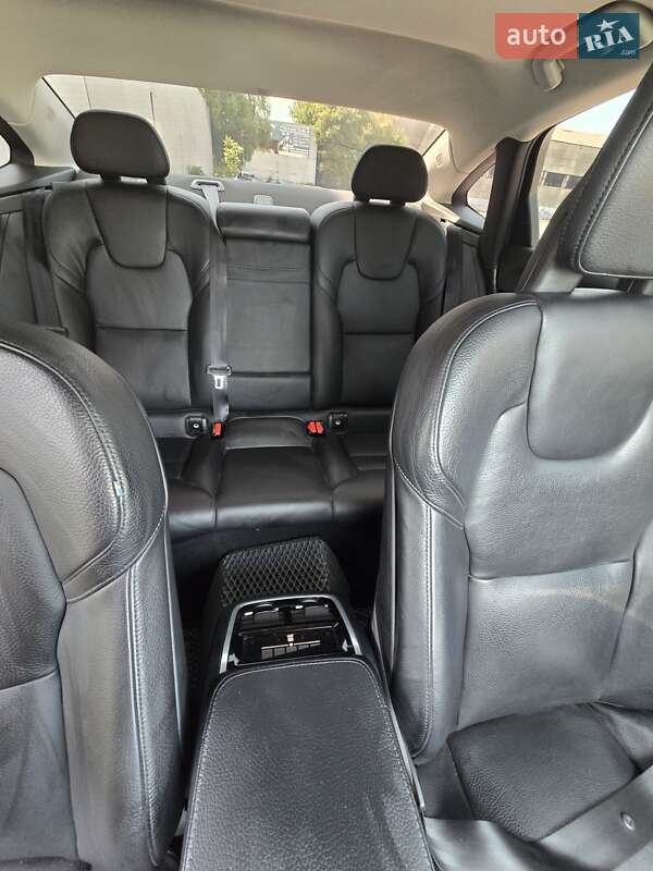 Седан Volvo S90 2016 в Полтаве фото 18 Седан Volvo S90 2016 в Полтаве