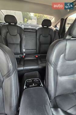 Седан Volvo S90 2016 в 