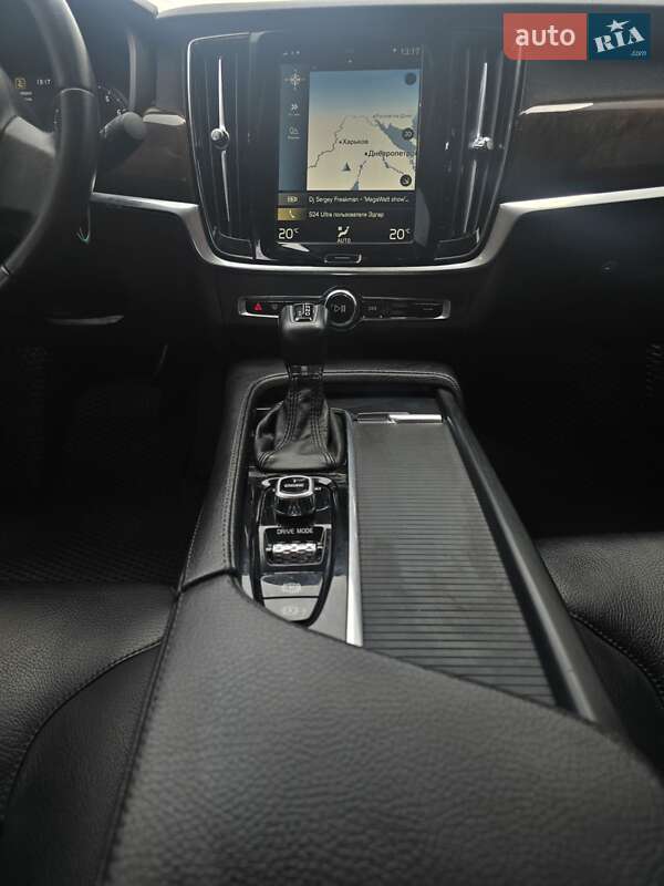 Седан Volvo S90 2016 в Полтаве фото 28 Седан Volvo S90 2016 в Полтаве