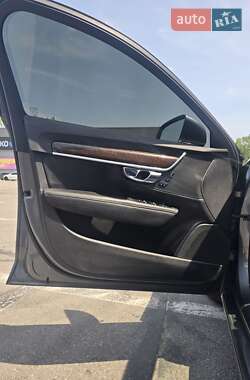 Седан Volvo S90 2016 в 