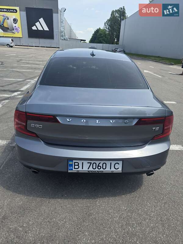 Седан Volvo S90 2016 в Полтаве фото 49 Седан Volvo S90 2016 в Полтаве