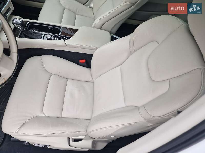 Седан Volvo S90 2017 в Киеве фото 17 Седан Volvo S90 2017 в Киеве