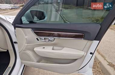 Седан Volvo S90 2017 в 