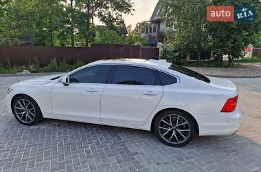 Седан Volvo S90 2017 в 