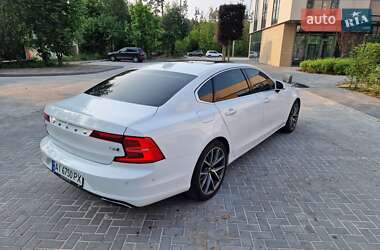 Седан Volvo S90 2017 в 