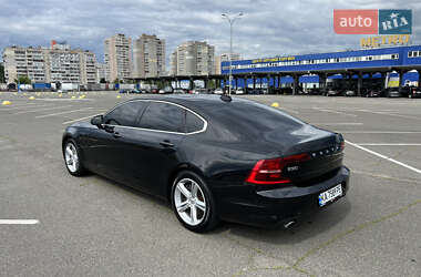 Седан Volvo S90 2017 в 