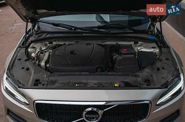 Седан Volvo S90 2017 в 