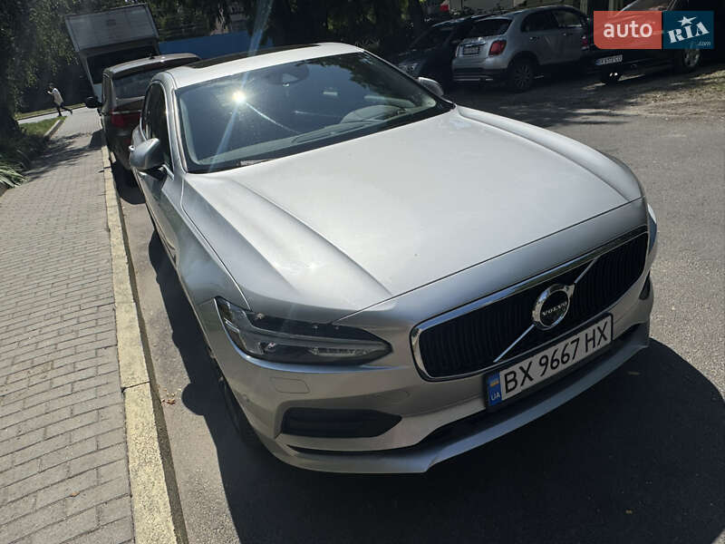 Седан Volvo S90 2017 в Хмельницком