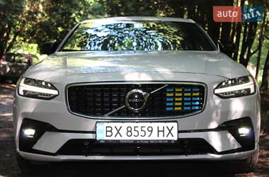 Седан Volvo S90 2016 в 