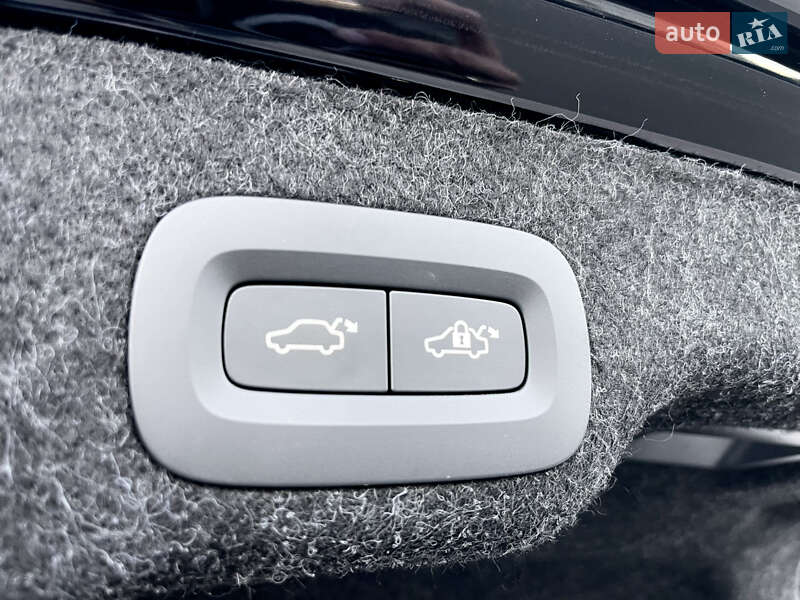 Седан Volvo S90 2024 в Киеве фото 47 Седан Volvo S90 2024 в Киеве