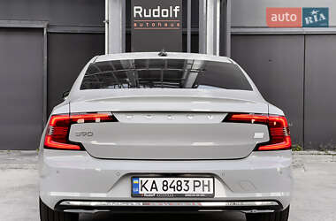 Седан Volvo S90 2024 в 