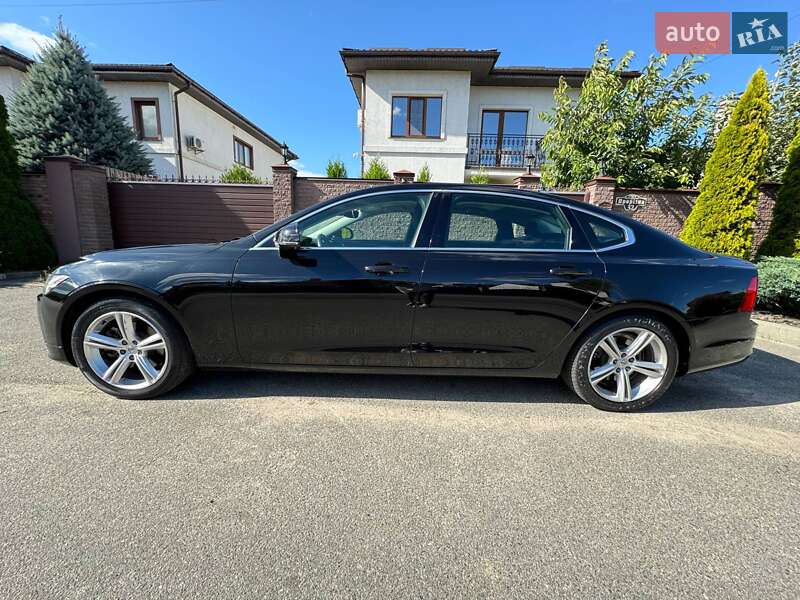 Седан Volvo S90 2018 в Киеве фото 5 Седан Volvo S90 2018 в Киеве