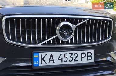 Седан Volvo S90 2016 в 