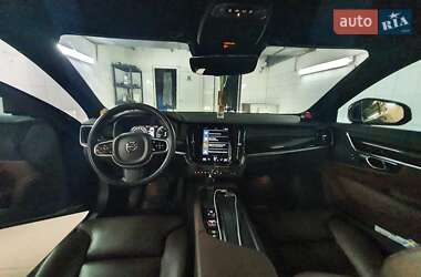 Седан Volvo S90 2017 в 