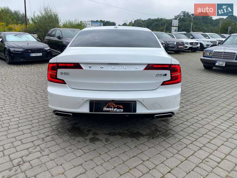 Седан Volvo S90 2019 в Львове