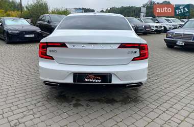 Седан Volvo S90 2019 в 