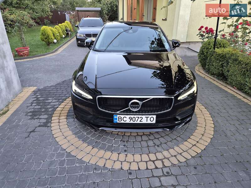 Седан Volvo S90 2017 в Львове